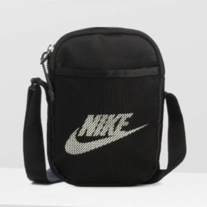 Nike heritage crossbody